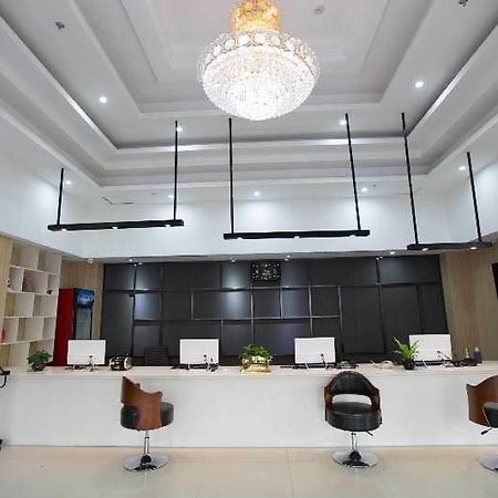 Thank Inn Plus Hotel Hebei Tangshan Road South District Train Station Εξωτερικό φωτογραφία